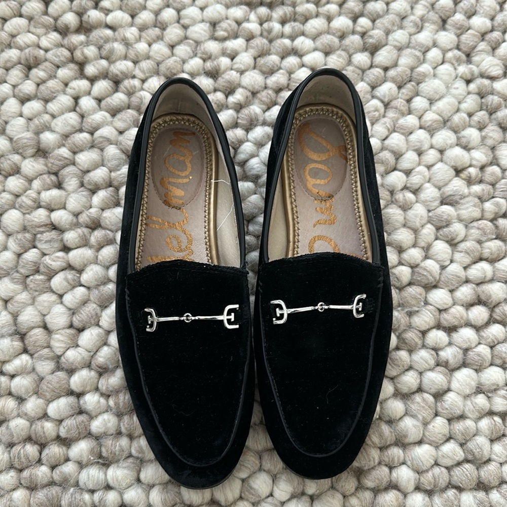 Black velvet Sam Edelman loafers size 6.5